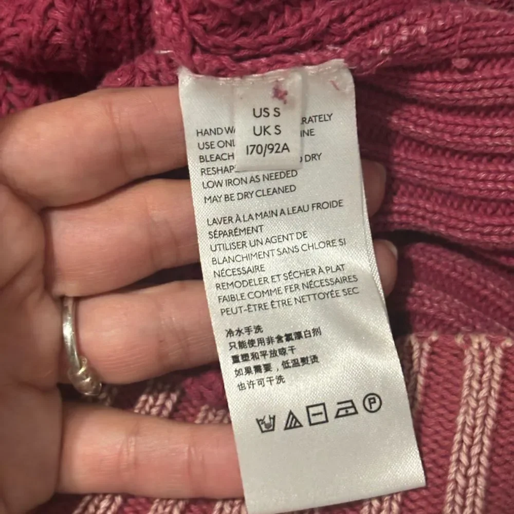 Free People questions leave